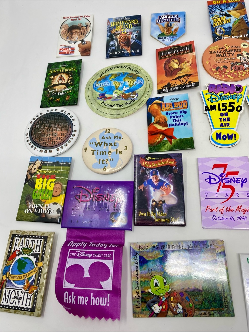 Assorted 90’s Disney Pin Collection - Picture 2 of 10